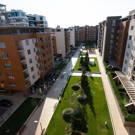 A Blok New Modern - Free Garage Parking, Comfortable, Quiet With A Park View Belgrade Exterior photo