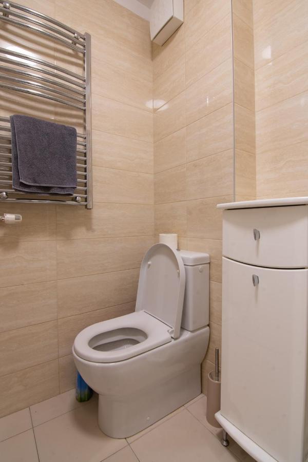 A Blok New Modern - Free Garage Parking, Comfortable, Quiet With A Park View Belgrade Exterior photo